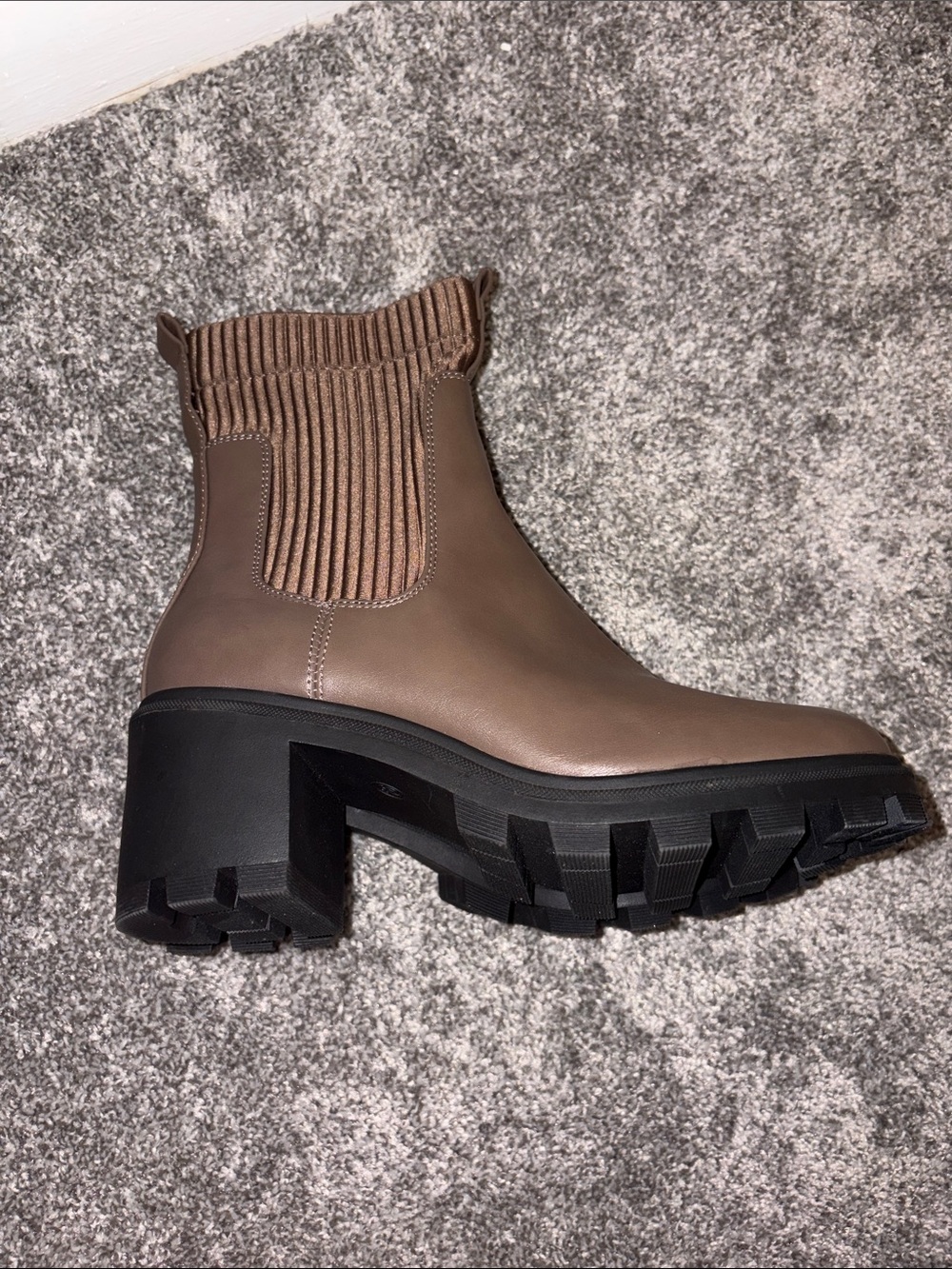 A New Day Women's Chunky Chelsea Ankle Boots - Brown - Picture 6 of 6